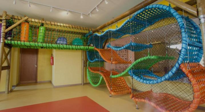 هتل Hot Beach Suites