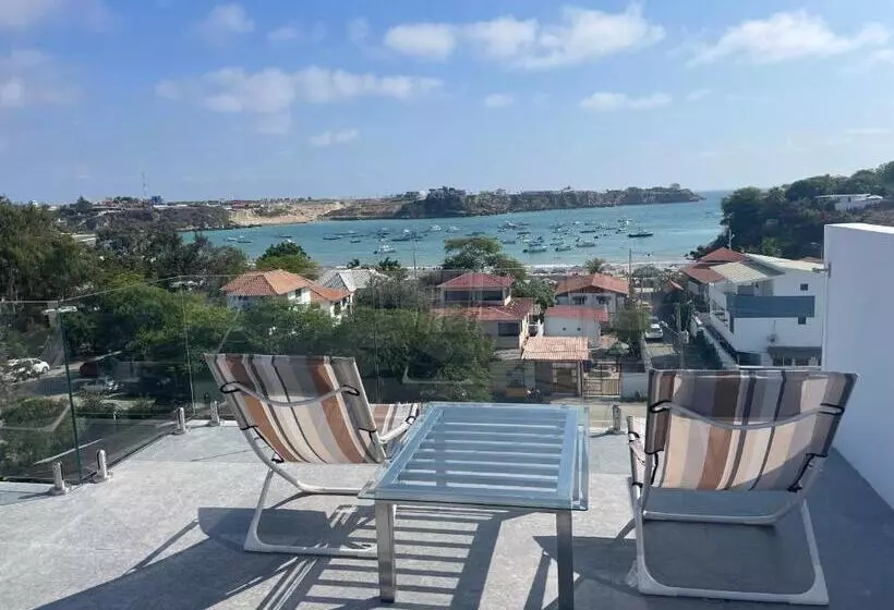 Hotelli Lobster Bay