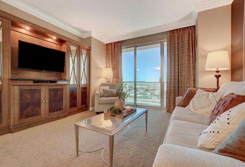 Luxe 1br 2bth Suite Mgm Signature Balcony
