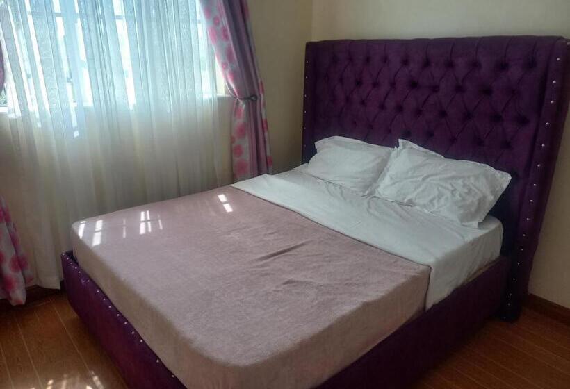 پانسیون Amreff Nyumbani Villas