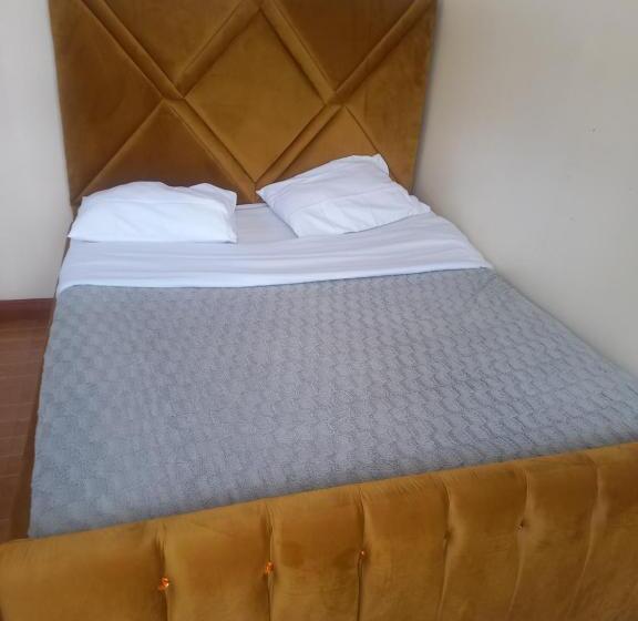 پانسیون Amreff Nyumbani Villas