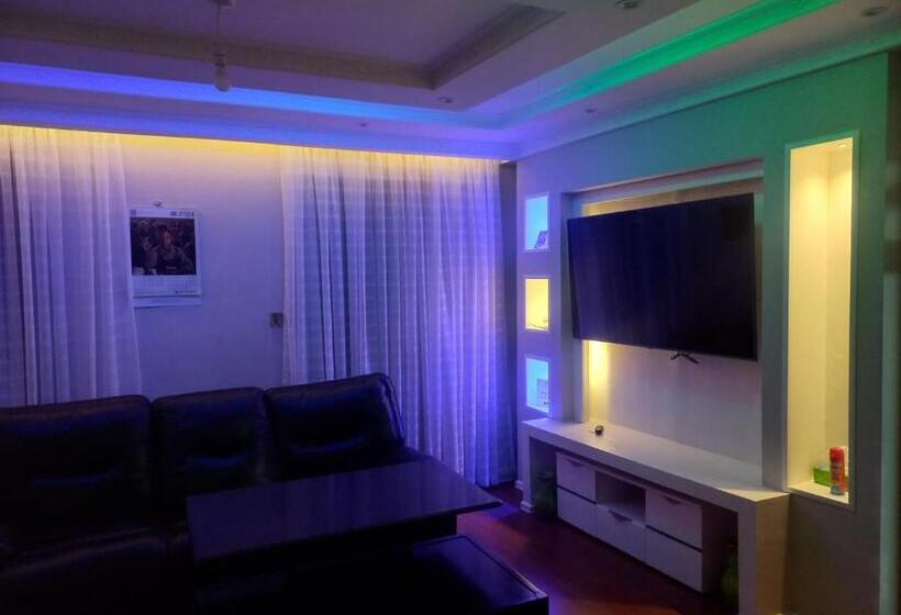 پانسیون Amreff Nyumbani Villas