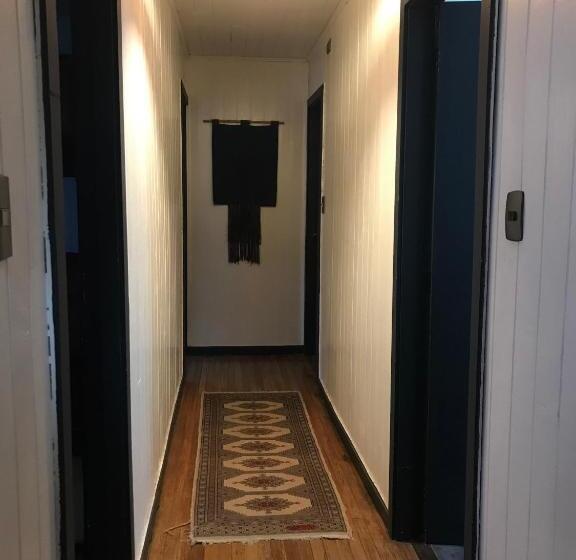 膳宿费 Hostel Cala 816