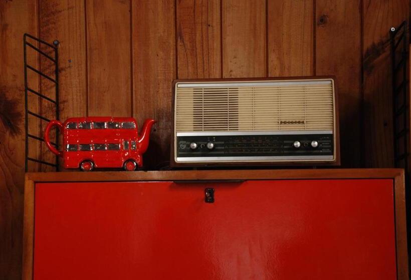 膳宿费 Hostel Cala 816