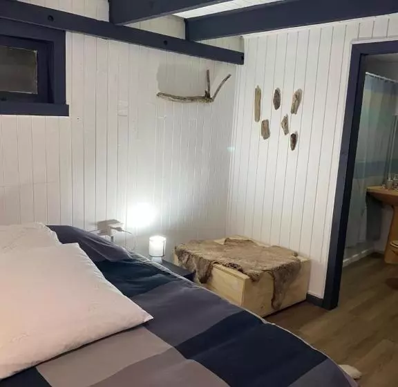 Majatalo Hostel Cala 816