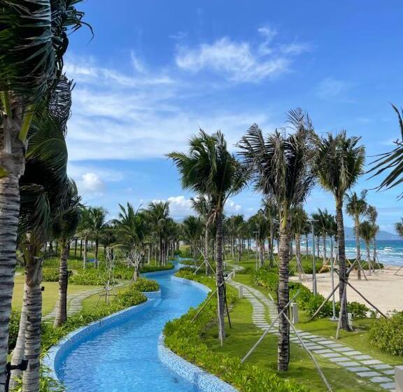 استراحتگاه Arena Cam Ranh Sea View