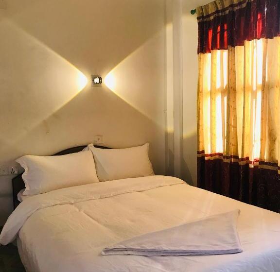 تختخواب و صبحانه Baba Lodge芭芭小屋