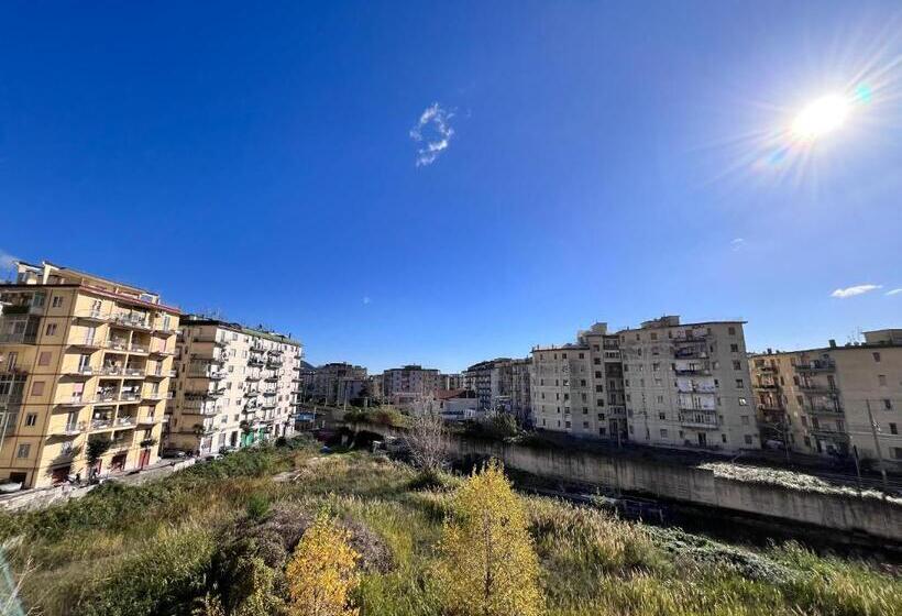 تختخواب و صبحانه Il Rubino Suites