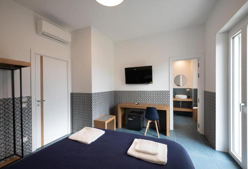 تختخواب و صبحانه Il Rubino Suites