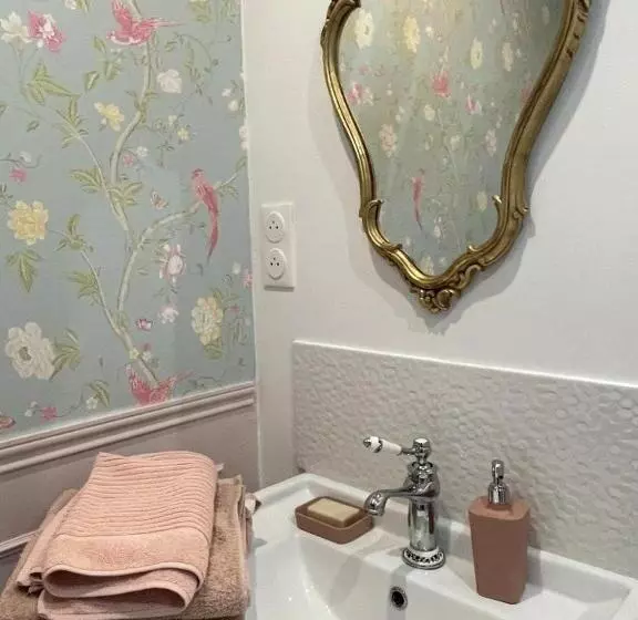 Aamiaismajoitus (B&B) Le Manoir De Sainte Aulde