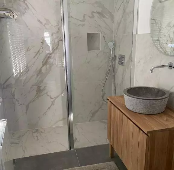 Aamiaismajoitus (B&B) Les Hortensias