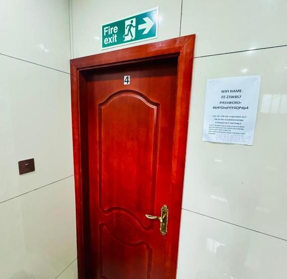 Bed and Breakfast The Great Falcon Accommodation