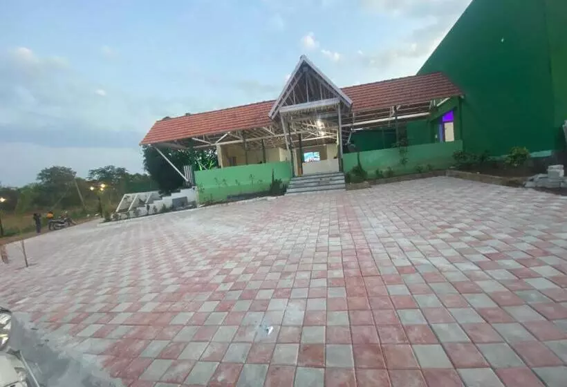 Green Finch Resort