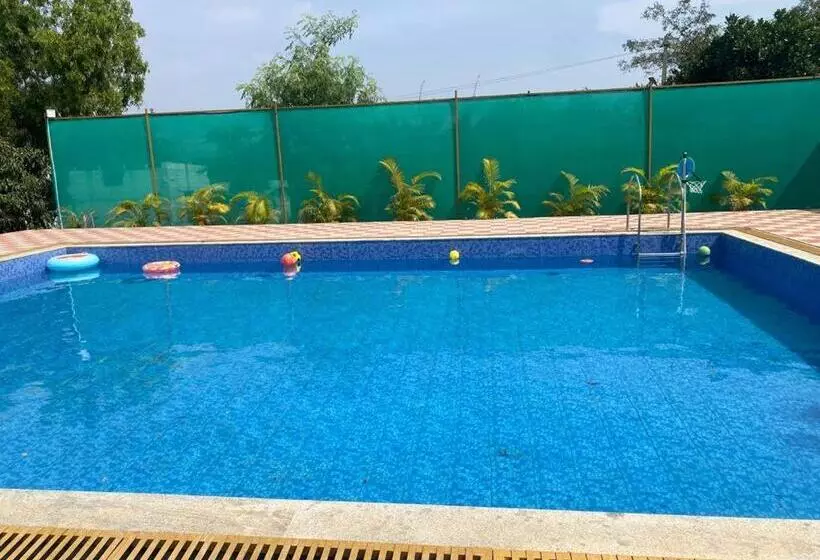 Green Finch Resort