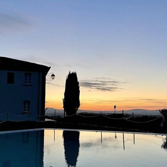 ホテル Agriturismo Antica Corte