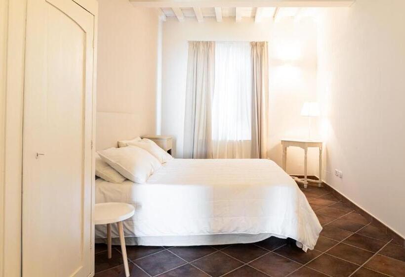 ホテル Agriturismo Antica Corte