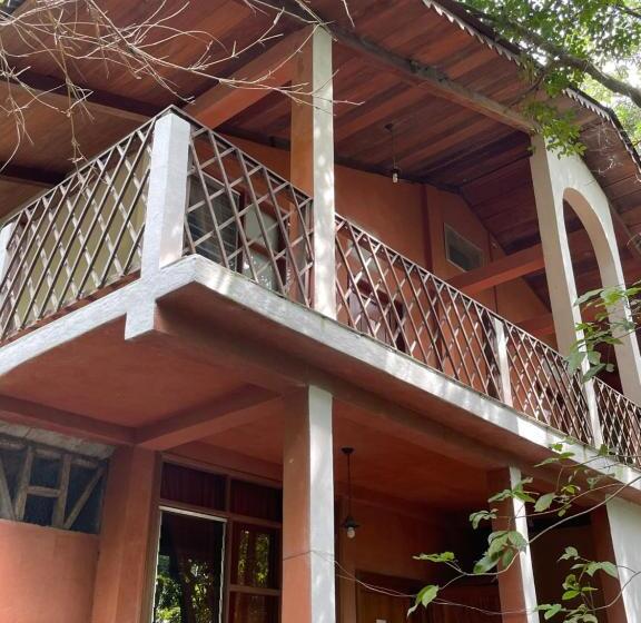 هتل Ecológico Cabañas Del Lago