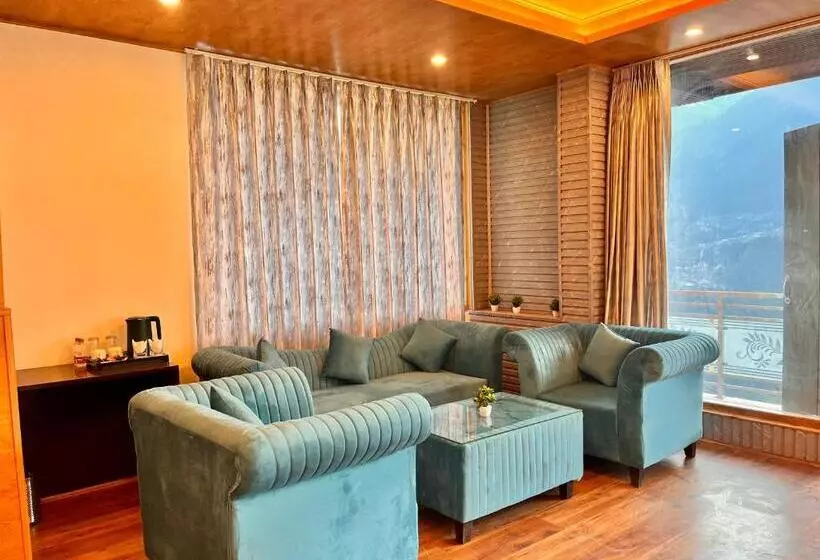 ホテル Rockland Cottage, Manali   Centrally Heated & Air Cooled Premium Rooms