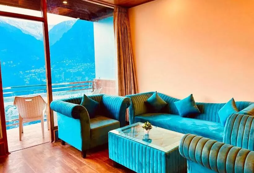 ホテル Rockland Cottage, Manali   Centrally Heated & Air Cooled Premium Rooms