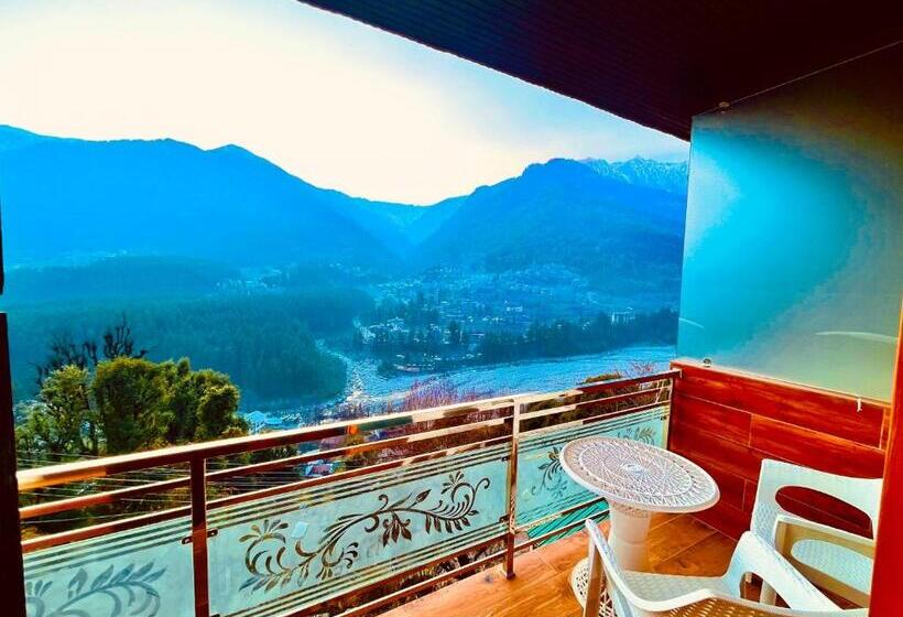 בית מלון כפרי Rockland Cottage, Manali Centrally Heated & Air Cooled Premium Rooms