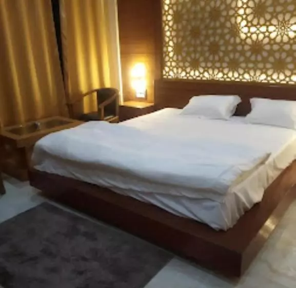 ホテル Shar Inn Balrampur
