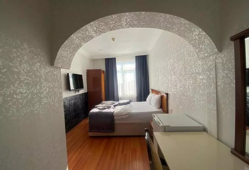 Hotelli Timex Suites