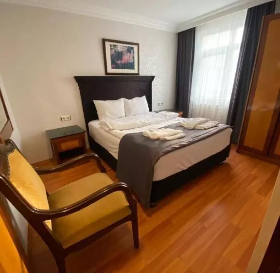 Hotelli Timex Suites