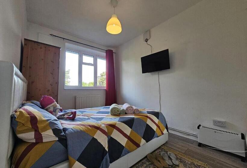 Pansiyon Confortable Room Close Hide Park