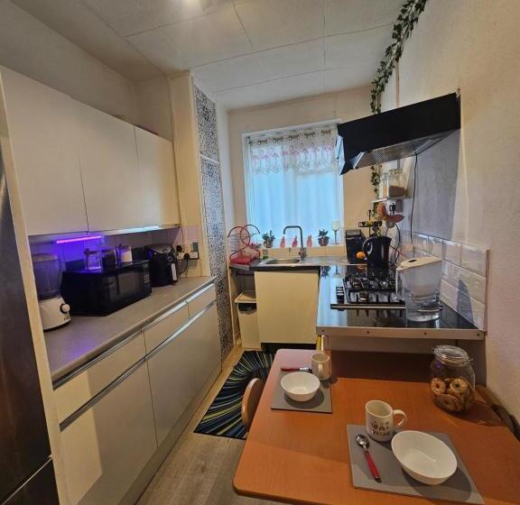 Pansiyon Confortable Room Close Hide Park