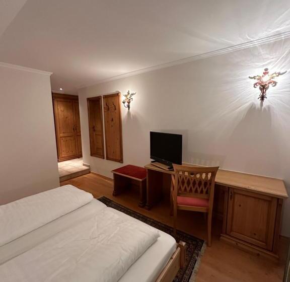 Пансион Esterer