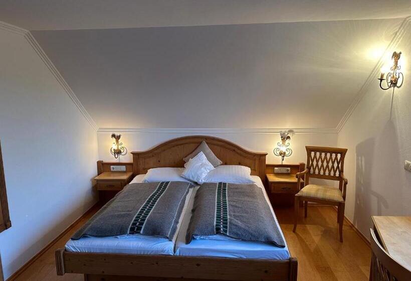 Пансион Esterer