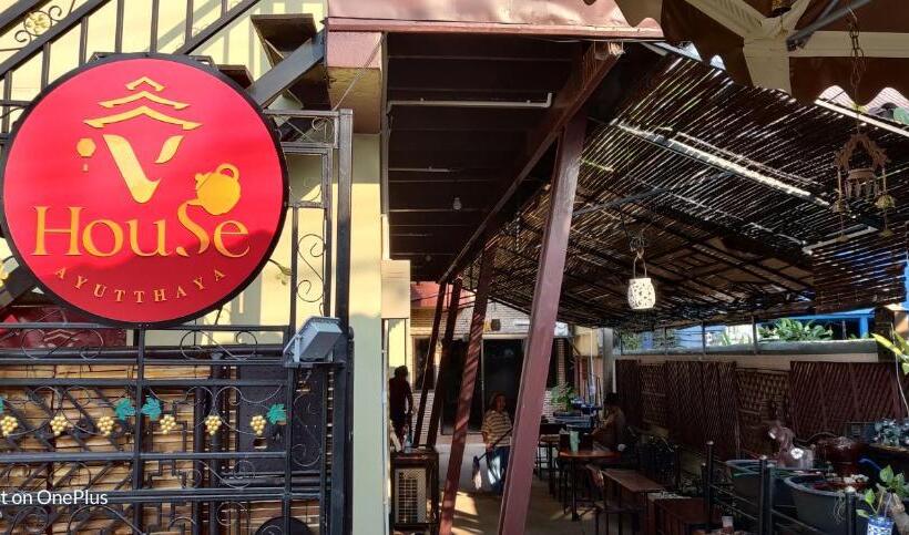 Panzió Manu V House