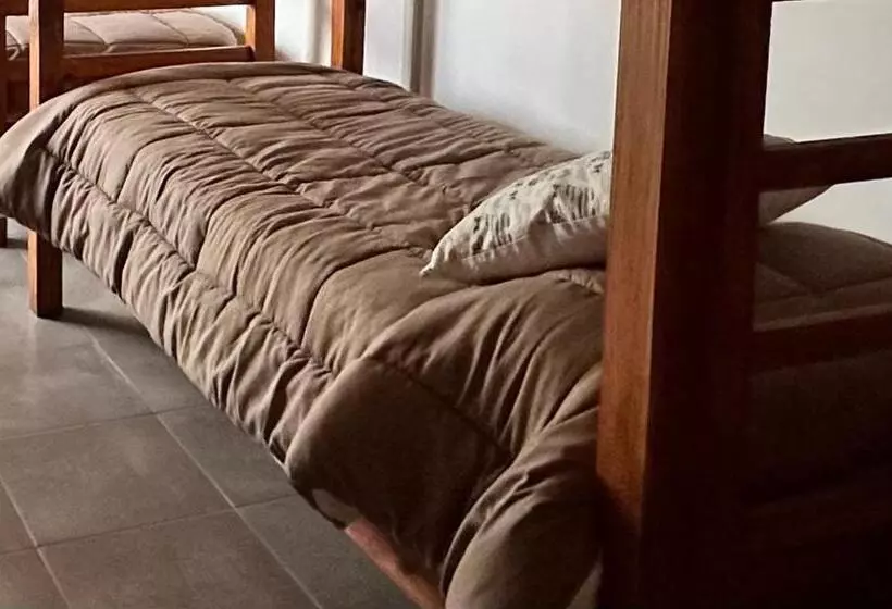 ユースホステル B&b Amarante