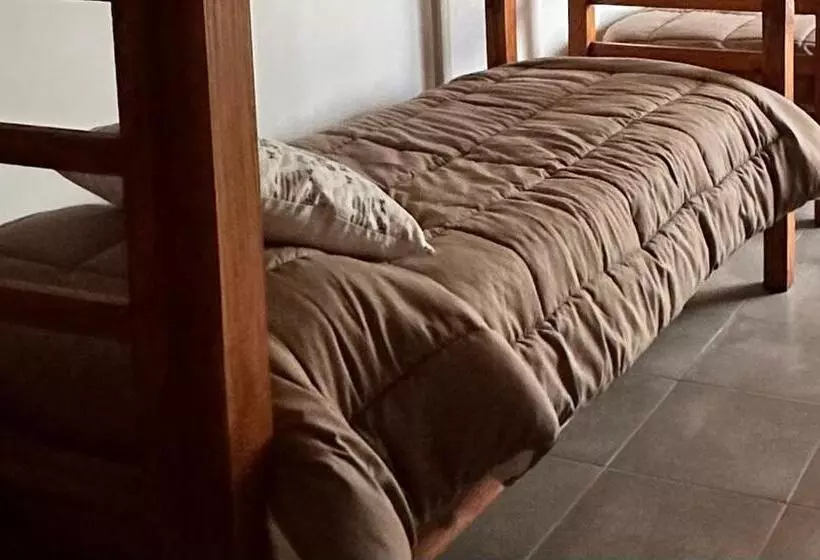 ユースホステル B&b Amarante
