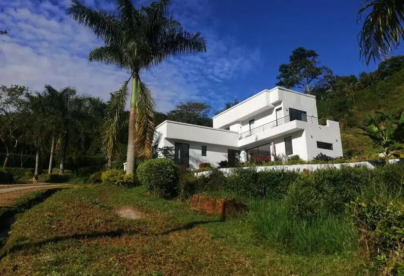 ベッドアンドブレックファースト Habitación En Casa Rural Campestre