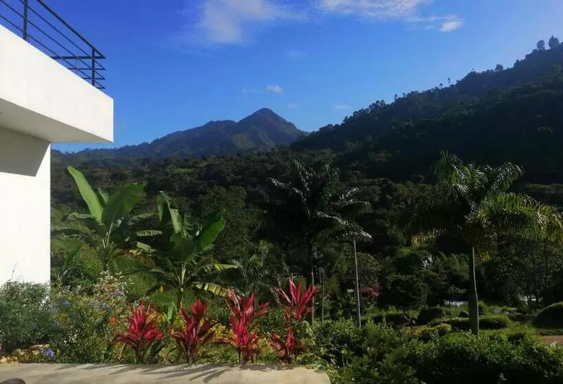 ベッドアンドブレックファースト Habitación En Casa Rural Campestre