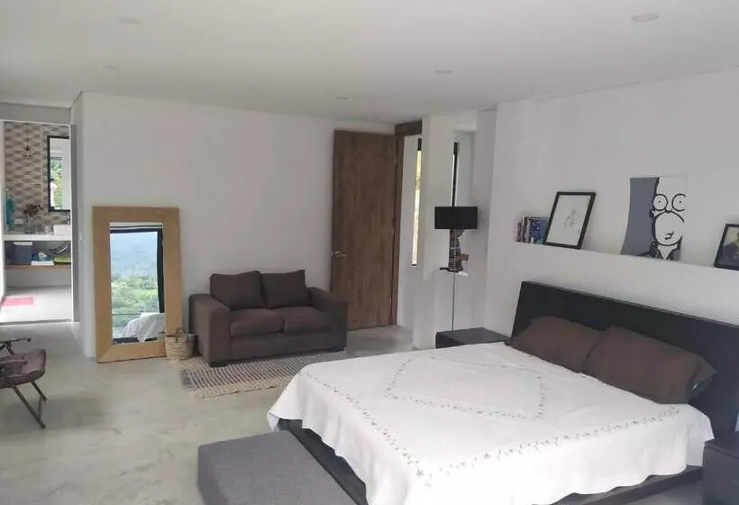 ベッドアンドブレックファースト Habitación En Casa Rural Campestre