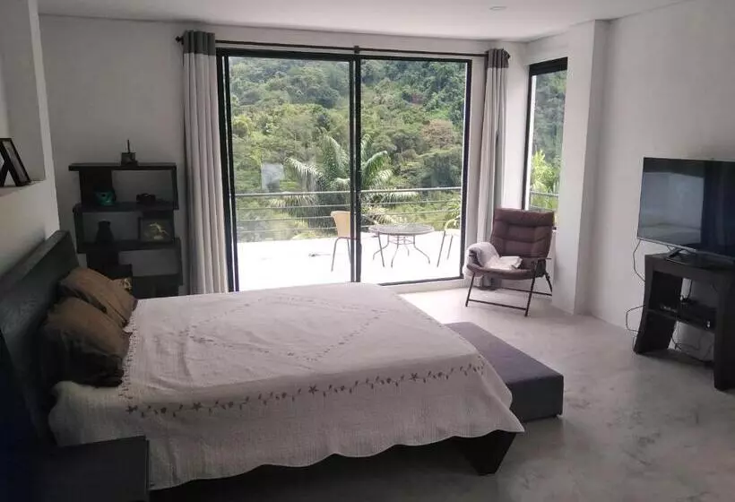 ベッドアンドブレックファースト Habitación En Casa Rural Campestre
