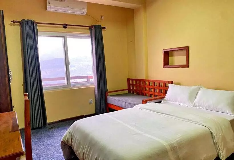 تختخواب و صبحانه Himalayan Home Pokhara Lamagaon