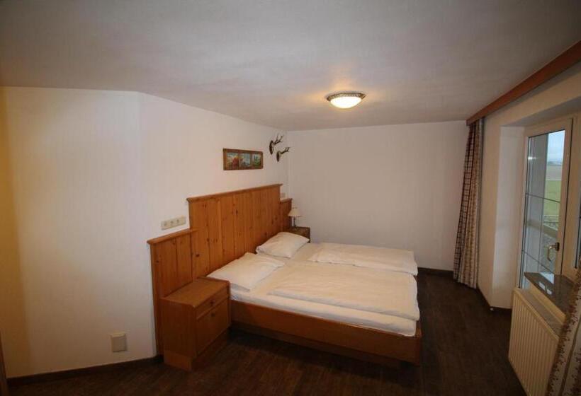 住宿加早餐 Machlandgasthof Wahl