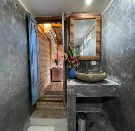 ベッドアンドブレックファースト Oemah Gebagan 78 Pertiwi Room