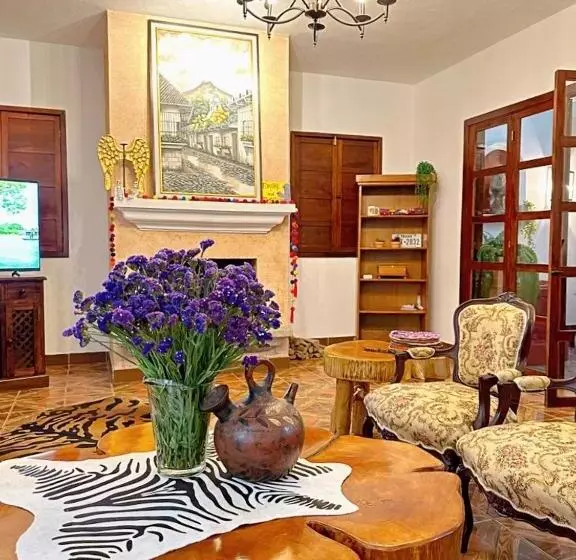 Casa Balam Bed & Breakfast Boutique