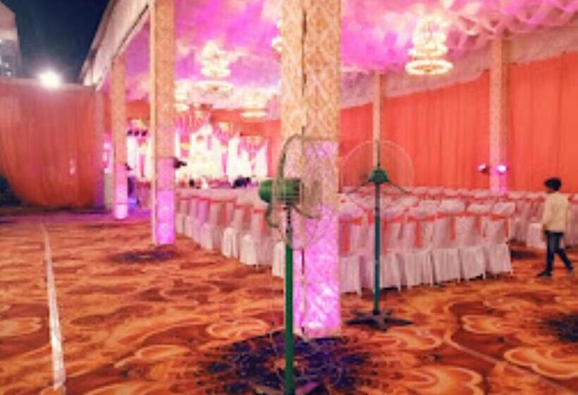 Guru Dev Palace Hotel & Lawn,ayodhya