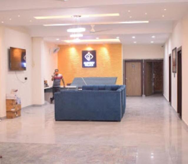 Guru Dev Palace Hotel & Lawn,ayodhya