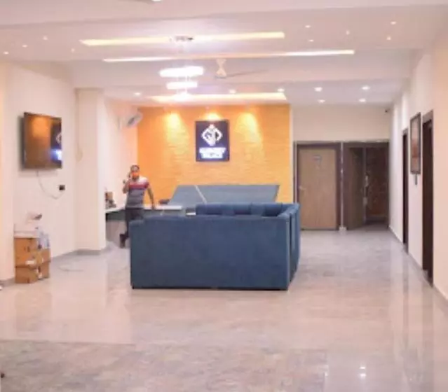 Guru Dev Palace Hotel & Lawn,ayodhya
