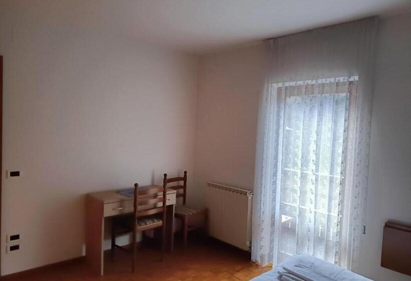 בית מלון כפרי Albergo Al Lago