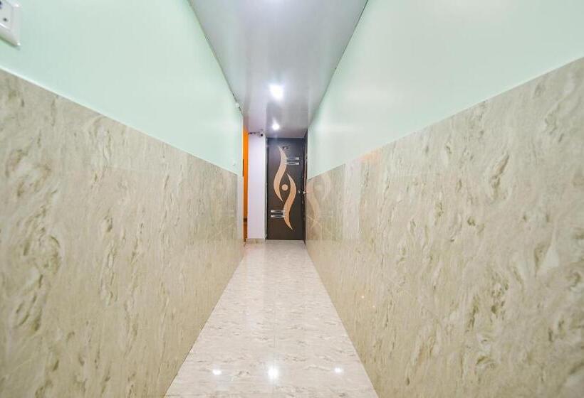 Hotel Fabexpress Mu Club