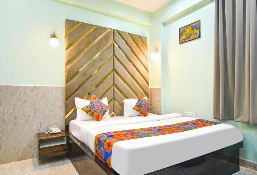 Hotel Fabexpress Mu Club