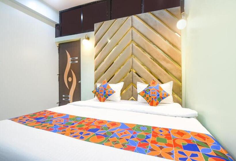 Hotel Fabexpress Mu Club