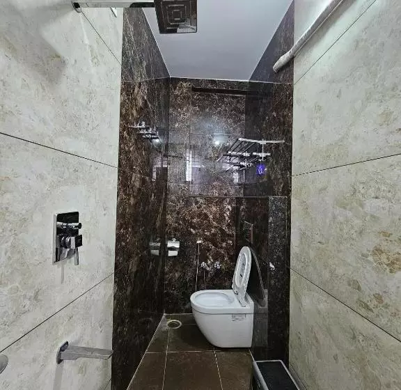 ホテル Navarathna Comforts